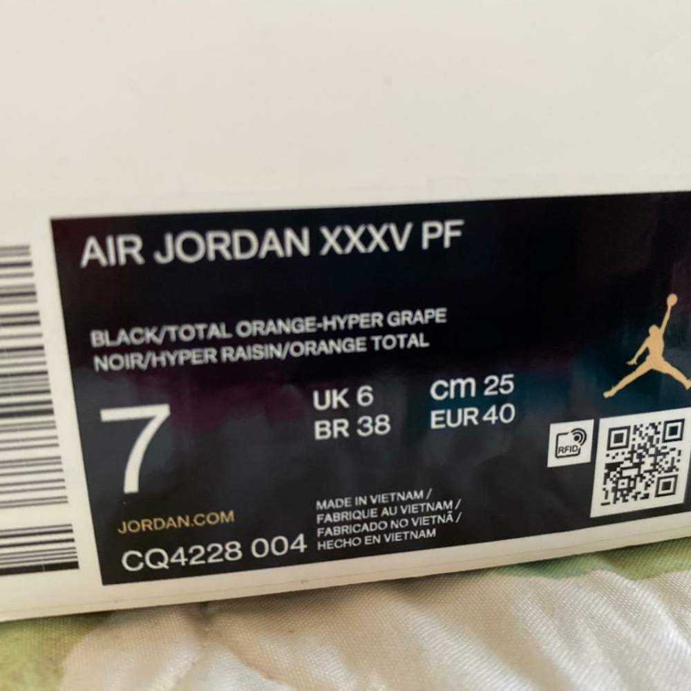 Jordan sunset size 7
